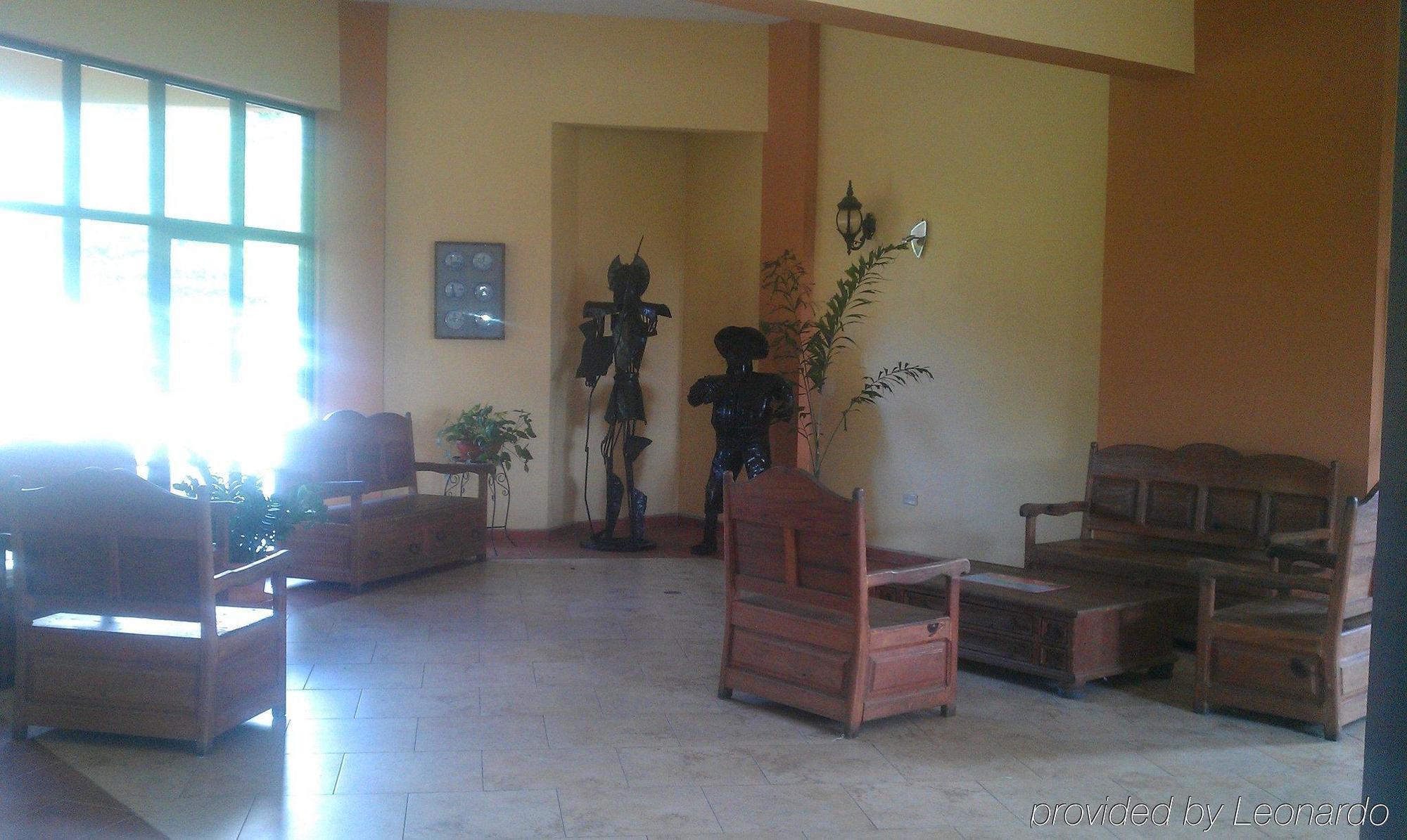 Parador El Faro Aguadilla Interno foto